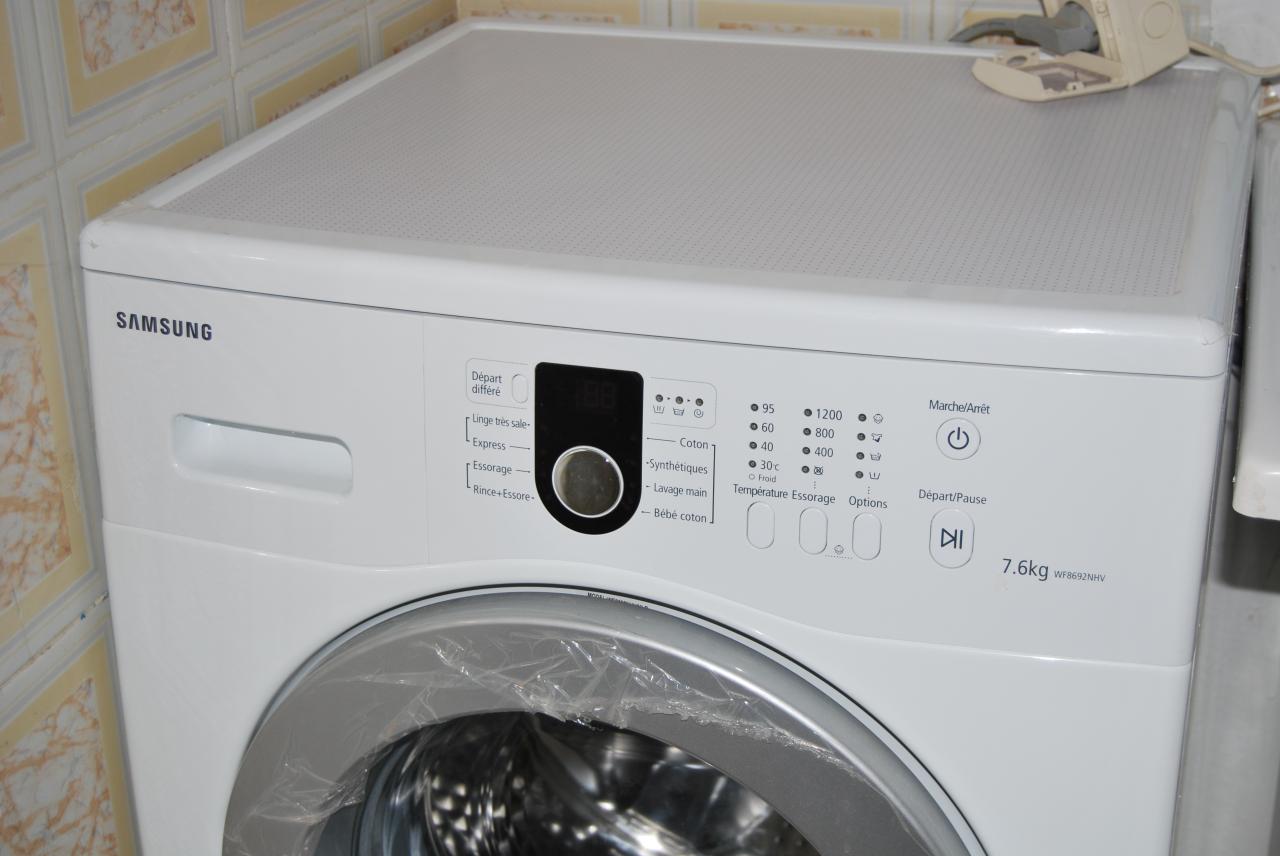 vk detail machine a laver etage et rez de jardin